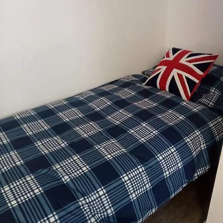 Picturesque Holiday Britanny France * Treuscoat